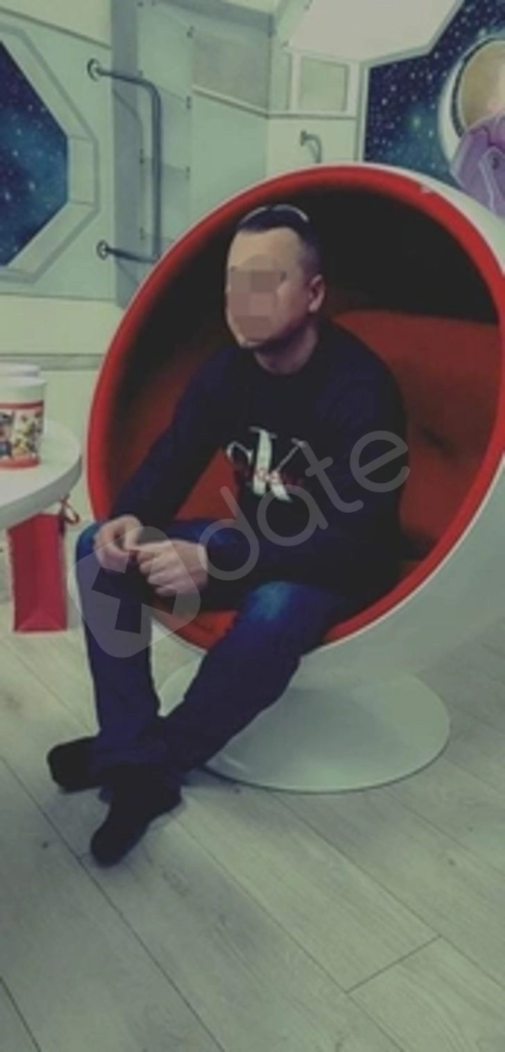 Advertisement (8037144) - Dima 1