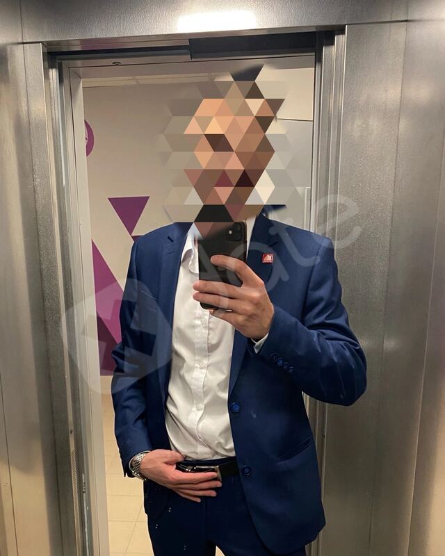 MarkasFakeris2119301