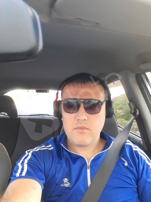 Benom5953217