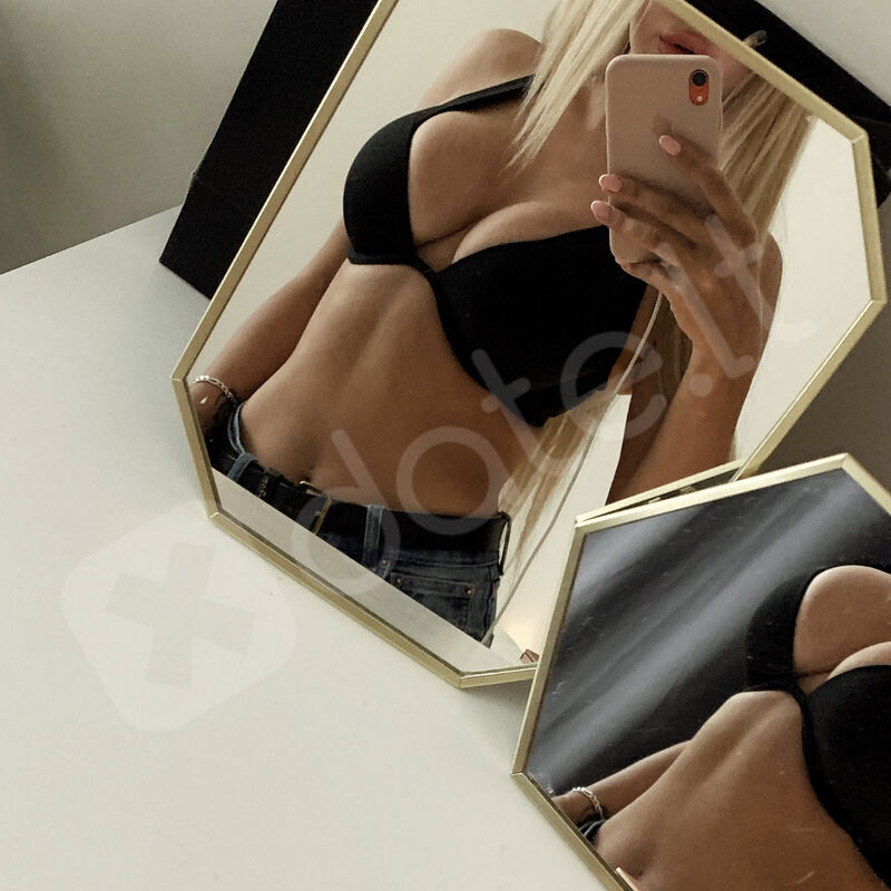 Adelinka362880115