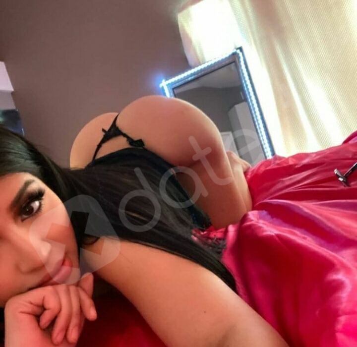 Laura821894