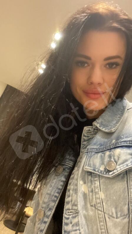 Kristina23Me4398544
