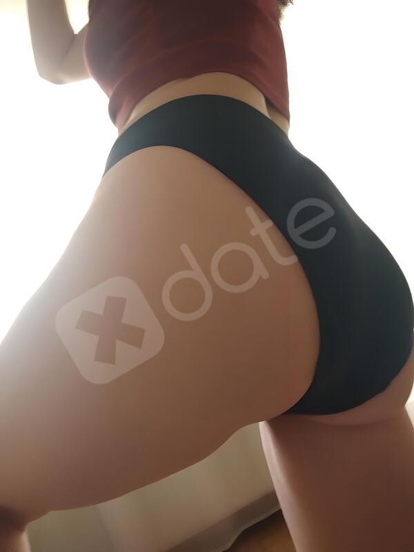 Milaniuke4445606
