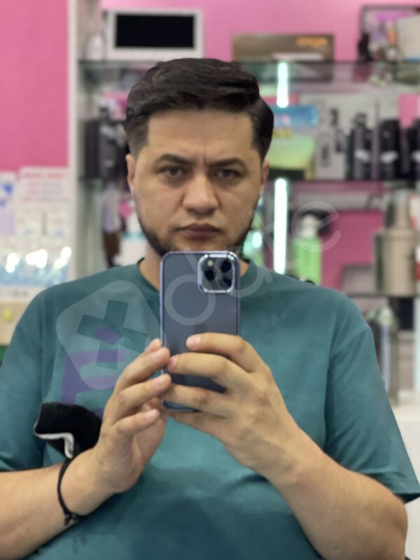 Khan4135667