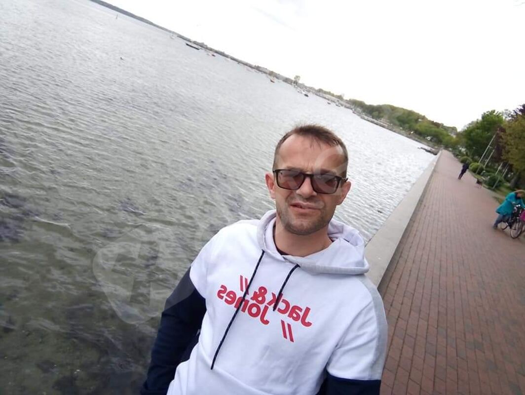Andi2009210