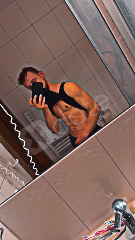 Edgizz4443686