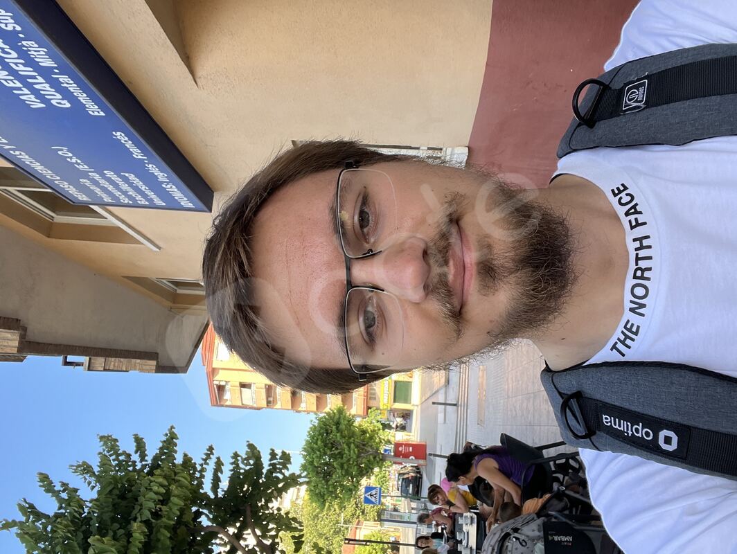 Vadym1235060737