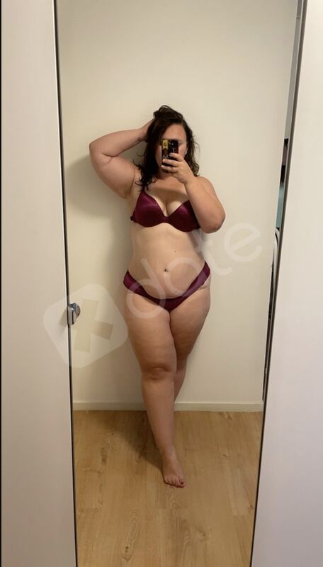 SingleMom5123617