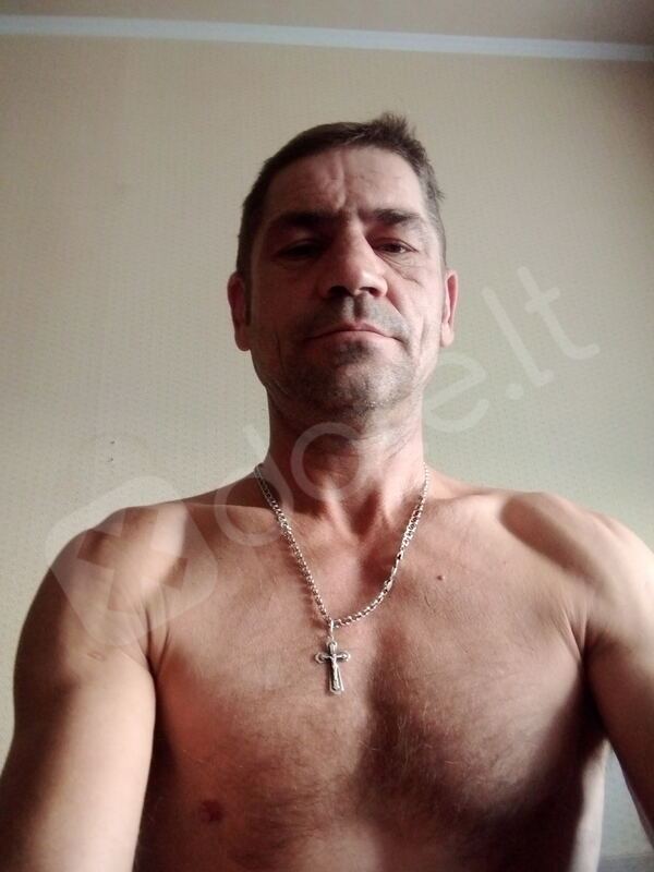 ILLlA1059812