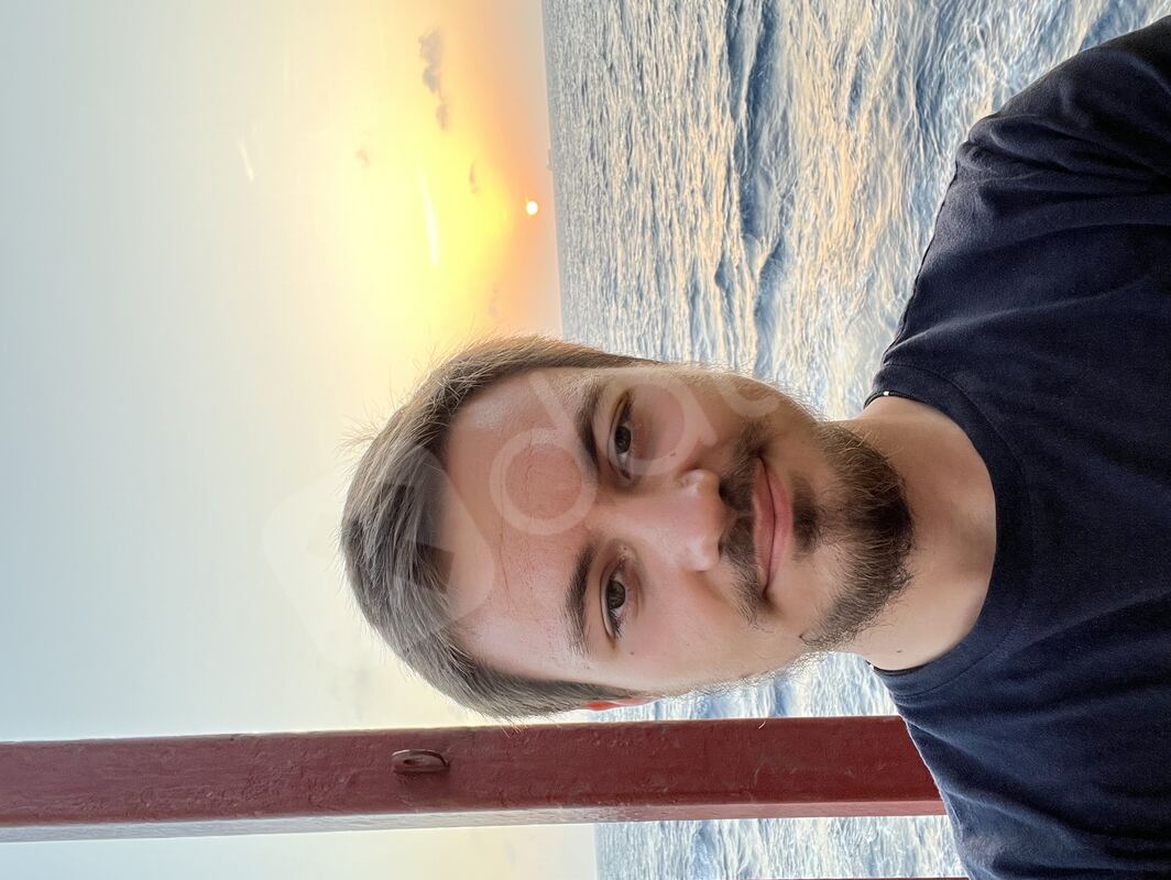 Vadym1235060742