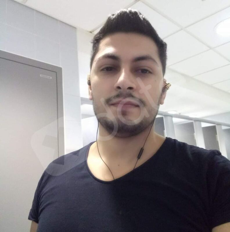 Arturas1X5946190