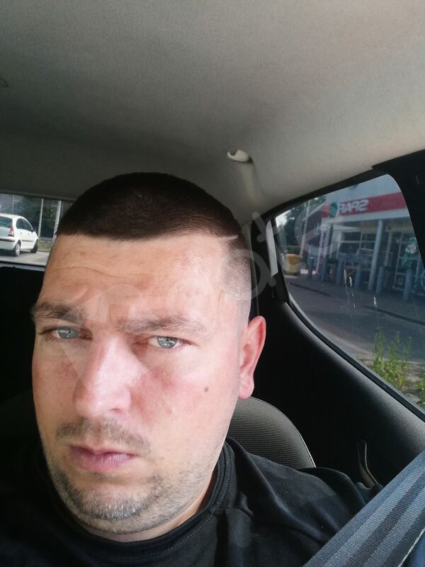 Edgarashot5033617