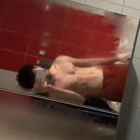 Gjklgjkl