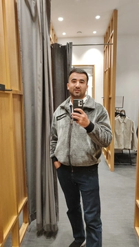 Diyor